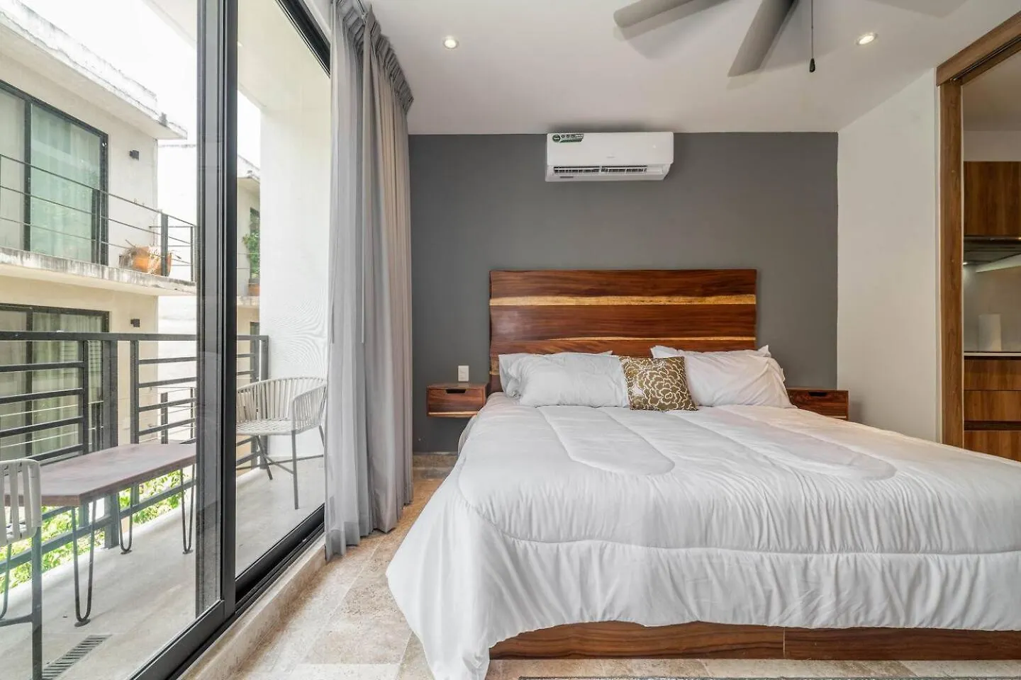 King Suite With Balcony, Gym And Rooftop Pool Tulum Holiday home